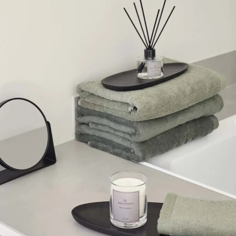 Duftkerze im Badezimmer – stilvolle Raumdüfte für entspannte Wellness-Atmosphäre zuhause