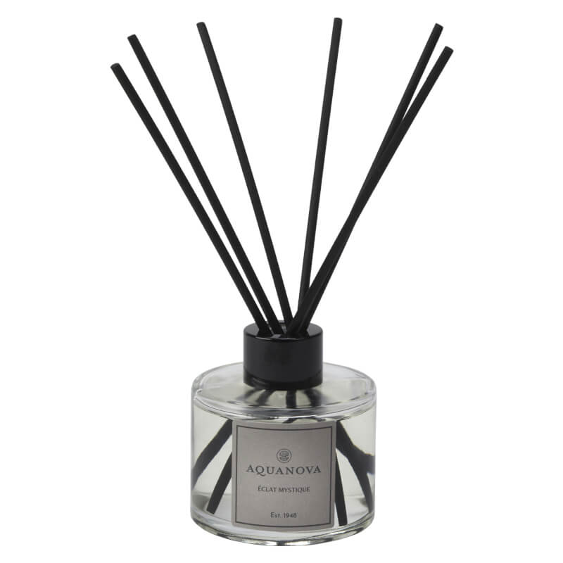 Veganer Glas-Diffusor mit Duftstäbchen – stilvoller Raumduft Paris von Aquanova, 100 ml