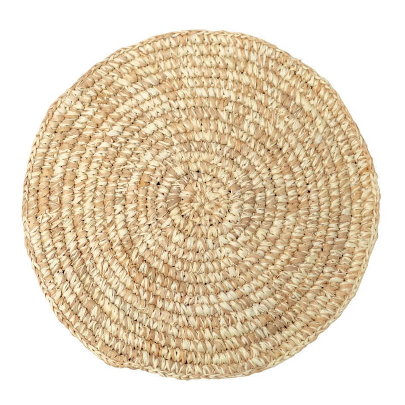 Runde Platzsets "Urup" aus Raffia: Die Tischsets sind stilvolle Tischsets für den Garten.