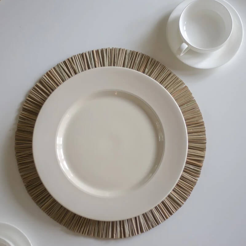 Rundes Tischset "Alang Soeji" aus Seegras: Das ausgefallene Natur-Platzset (35cm) im Boho-Stil ist ein stilvolles Tischset.
