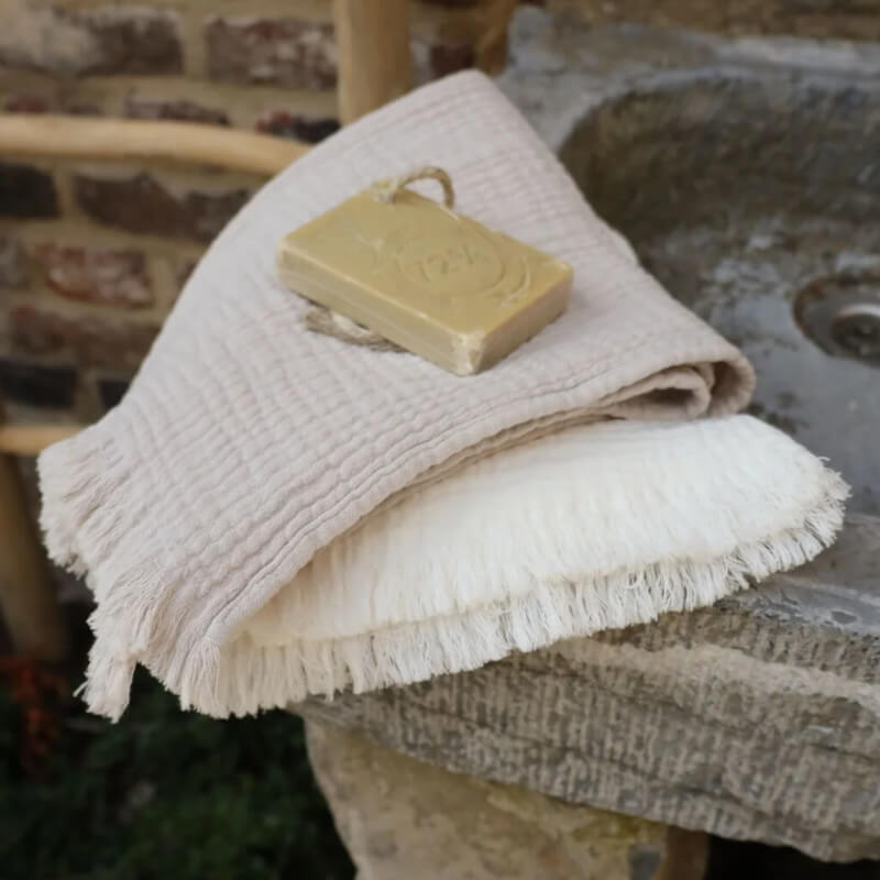 Saugstarkes Handtuch mit Fransen, Grimaud, aus hochwertiger Baumwolle