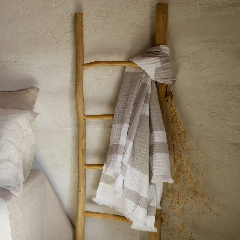 Streifen-Plaid Taupe Moderne Wohndecke mit Fransen Portofino