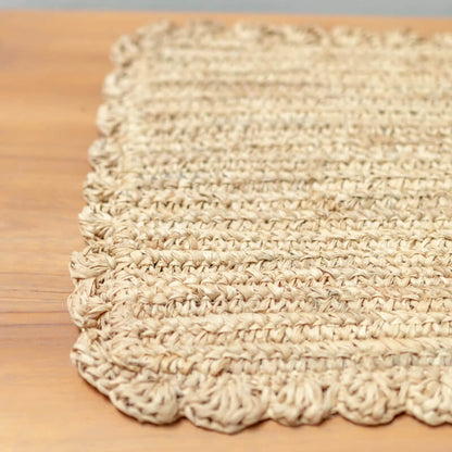 Tischset "Kuara Soeji": Das rechteckige Raffia-Platzset im Boho-Stil (30x50cm) ist ein stilvolles Tischset.