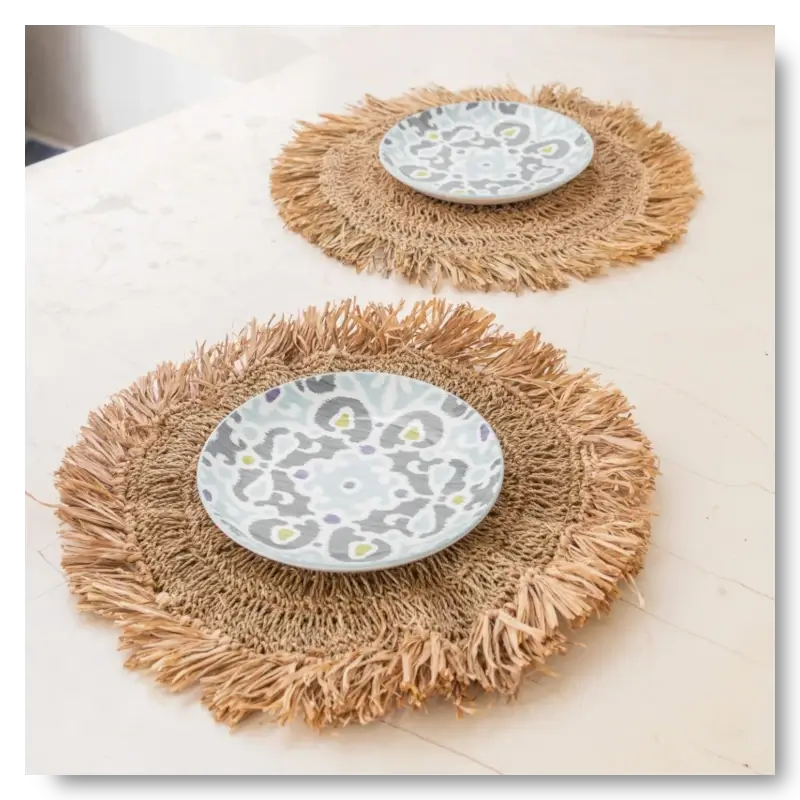 Boho Tischsets, Platzsets und Tischuntersetzer, ideal für einen eleganten gedeckten Tisch, aus natürlichem Material.