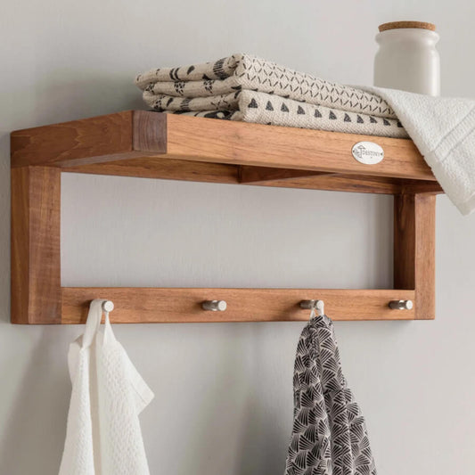Destiny/Spa Teakholz-Wandbord als Handtuchablage: Natürliche Holzoptik für Ihr Badezimmer, praktische Ablagefläche.