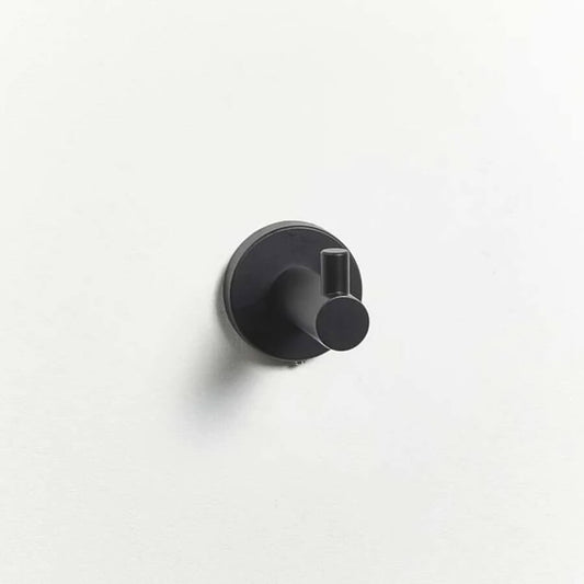 Wandhaken in Schwarz: Der moderne Handtuchhaken "Sten" von Aquanova ist ein stilvolles Badaccessoire.
