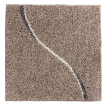 WC Vorleger 60x60 cm in Sand Beige – rutschfeste, gemusterte Badematte Carve für dein Badezimmer.