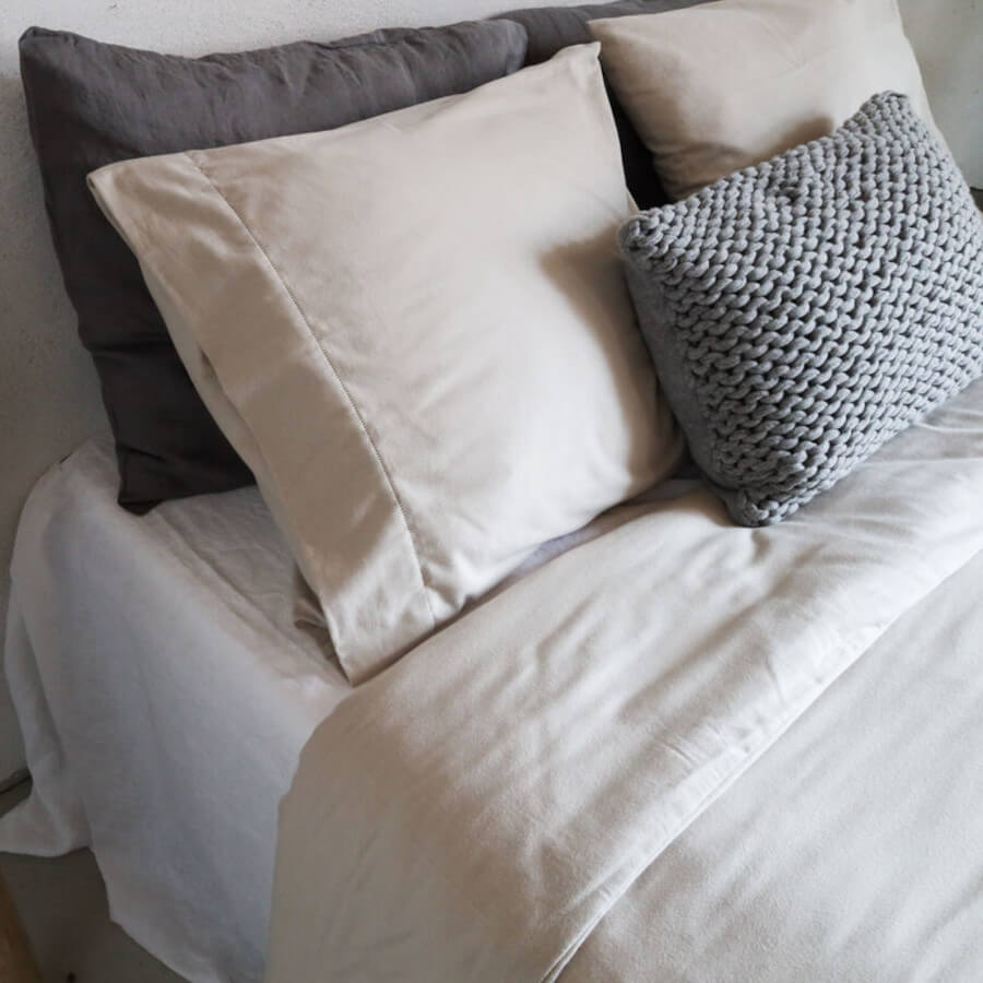 Solden Bettwäsche, Baumwollflanell, Beige: Warme und weiche Flanell-Bettwäsche.