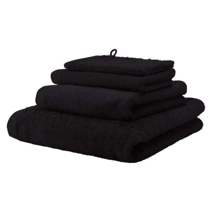 Modernes Handtuch-Set London in Schwarz von Aquanova aus weicher Baumwolle – saugstark, hochwertig und ideal für stilvolle Badezimmer.