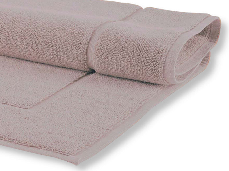 Weicher, pflegeleichter Badteppich und Duschvorleger aus Baumwolle in der Farbe Nude, aus der London-Serie, ideal für Komfort und Stil im Badezimmer