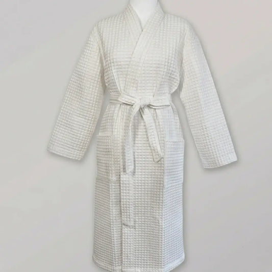 Weißer Baumwoll-Bademantel im Waffelpique-Muster für Damen und Herren von Prima Evelyn Kahle